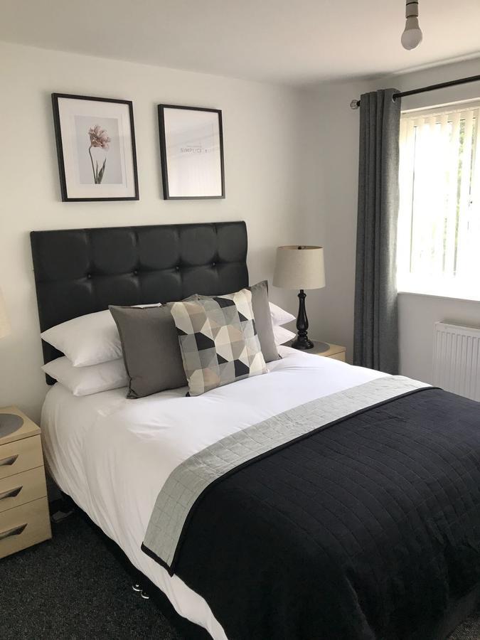 Coleman Apartment Вулвергемптон Екстериор снимка